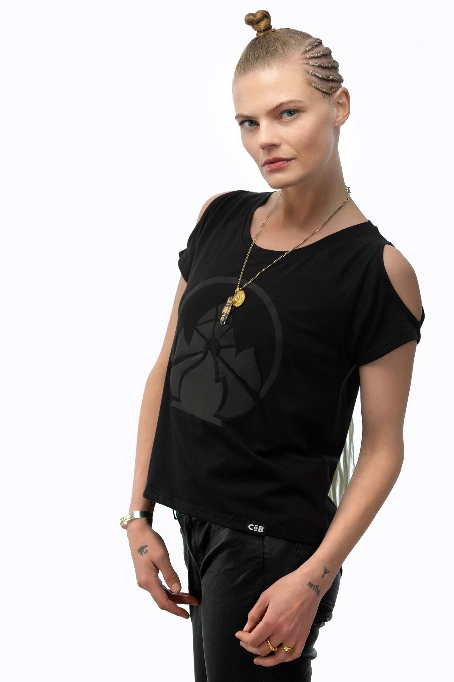 CoB Cold Shoulder Tee 2021